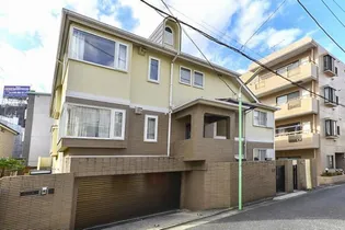 東京都世田谷区駒沢3丁目【一戸建】の外観