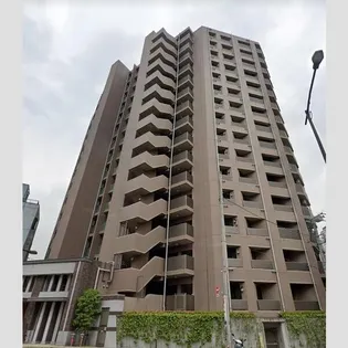 ナイスアーバン中野坂上【2階】の外観