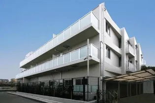 エスティメゾン都立大学【1階】の外観