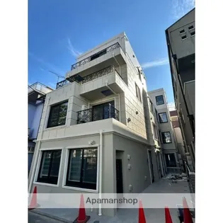 HERME TOGOSHI【1階】の外観