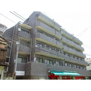 東京都新宿区西五軒町【マンション】の外観