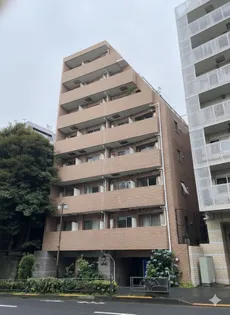 スカイコート目白台【6階】の外観