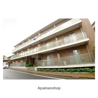 レ シャンブル ヴァレ【3階】の外観
