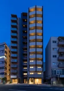 ZOOM池袋WEST【5階】の外観