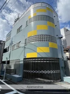 ジュリアス綾瀬の画像