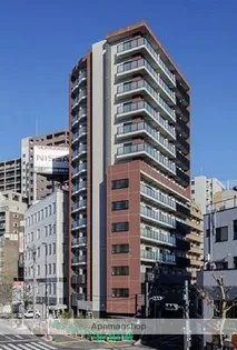 コンフォリア上野入谷【6階】の外観
