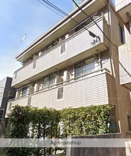 ベルハイム六本木【1階】の外観