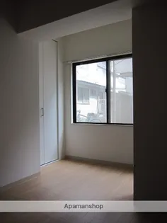 ドルフ高円寺南【1階】の内装