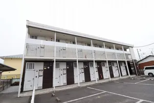 レオパレスメルベーユ【2階】の外観