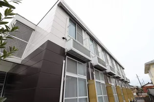 レオパレスメルベーユ【2階】の外観