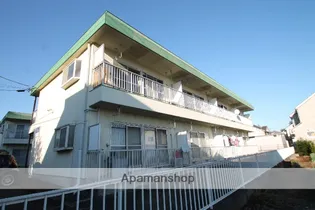 ピューラ城ヶ崎A棟【2階】の外観