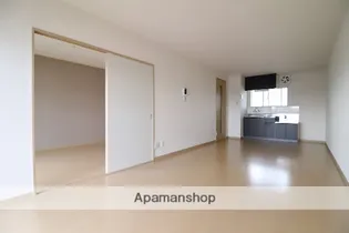 ピューラ城ヶ崎A棟【2階】の内装