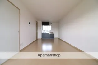 ピューラ城ヶ崎A棟【2階】の内装