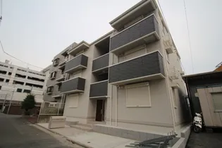 ドゥ・ブランシュ【3階】の外観