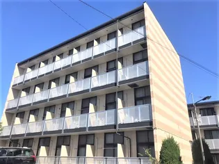 レオパレスQUATTRO【3階】の外観