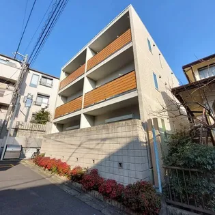 アン ウィスタリアの画像