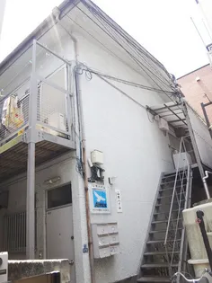 山本ハイム【1階】の外観