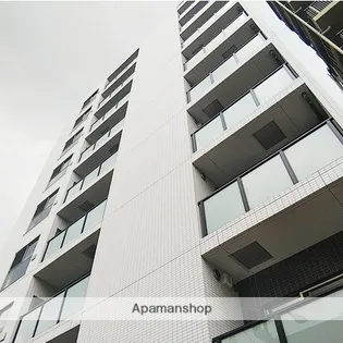 東京都中野区南台2丁目【マンション】の外観