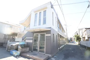 PURE WING【1階】の外観