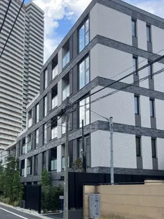 ジオ市谷仲之町【1階】の外観