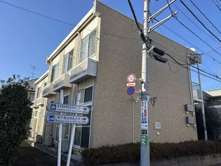 レオパレスシェ ヴー【1階】の外観