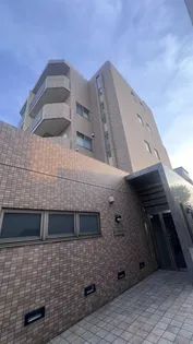 サン・ルミエール【3階】の外観