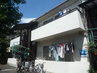 LE CULLINANの画像