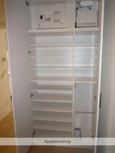 ガーデン荻窪【1階】の内装