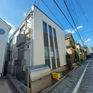 プランドル【2階】の外観