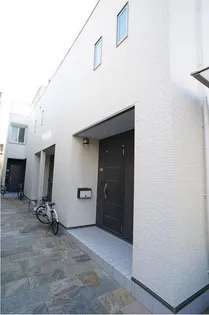 東京都目黒区柿の木坂1丁目【アパート】の外観