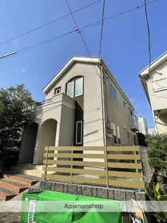 ロウティアレの画像