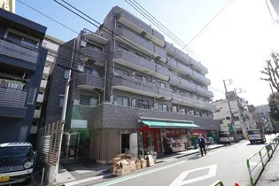 東京都新宿区西五軒町【マンション】の外観