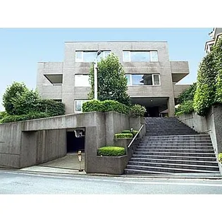 大山パークヒルズ【2階】の外観