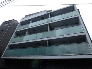 プラウドフラット南青山【4階】の外観