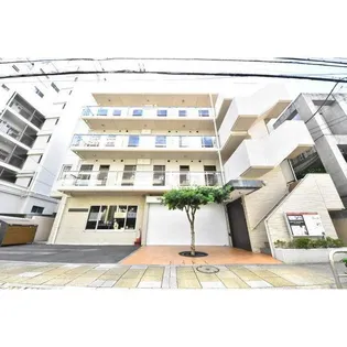 ラスパシオ三軒茶屋【2階】の外観