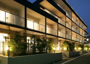 東京都渋谷区本町1丁目【マンション】の外観