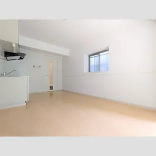 エルスタンザ中野新井【-1階】の居間