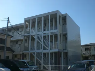 レオパレスグルワール【1階】の外観