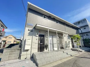 ヴェルサン調布【1階】の外観