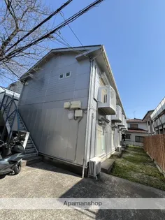 LUNAR APARTMENTSの画像