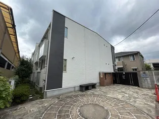 レオネクストカンフリエ【1階】の外観