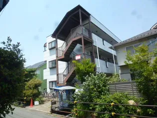 シャトル上水【3階】の外観