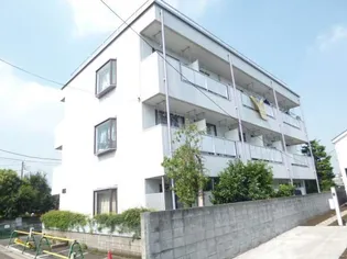 メゾンドール三鷹【1階】の外観