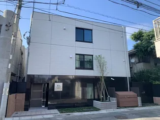 ウェルスクエアイズム下北沢WEST【2階】の外観