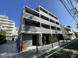 アヴァンカーサ三鷹【1階】の外観