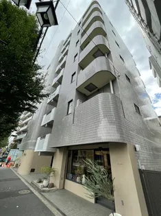 東京都杉並区上荻4丁目【マンション】の外観