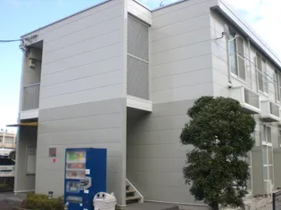 レオパレスルミエール【2階】の外観