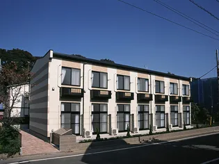 レオパレスAUTUMNIIIの画像