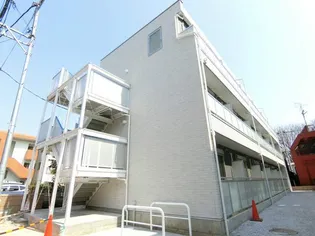 リブリ ルビアスの画像