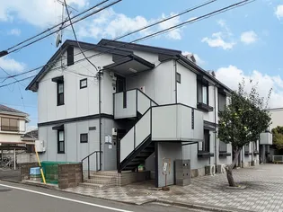 クウィンスコートの画像